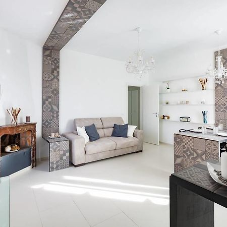 The Royal Crown Apartment Рим Екстериор снимка